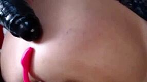 Her wet pussy is dripping