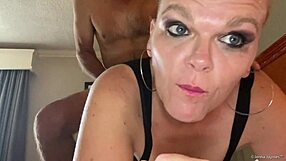 Jenna Jaymes Bangs Lucky Fan So Hard! 😍