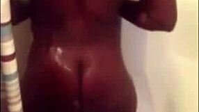 i can't beleive this twerk compiliation is so hot, with all those asses shakin!