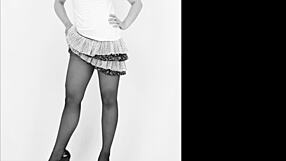 Detailed Pantyhose and Leg Fetish Exploration