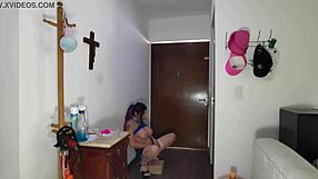 Shemale Ladyboy Anal Dildo Squirting