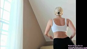 admiring a bubble butt