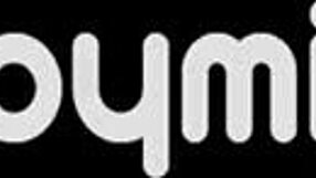 Teen babe masturbates with dildo on pussy