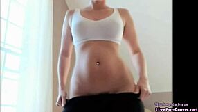 admiring a bubble butt