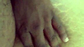 phat ass bouncing in tight jeans