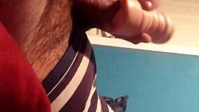 Norwegian babe masturbates her pussy