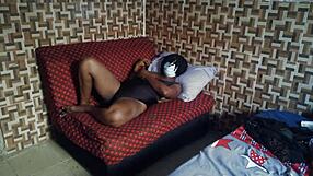 Ben Lilysweetkiss ıslak mastürbasyon oral masajla zevk alıyorum