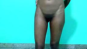 sexy queen in gay kissing and oral encounter