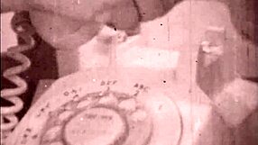 Тъмна лондонска тайна се разкрива: доведен баща среща доведени дъщери на скрито