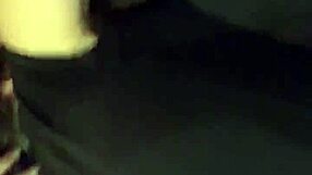 Good girlfriend really knows how to suck me off in homemade video