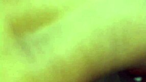 Loira gostosa faixa marrom curte rola do professor no tatame