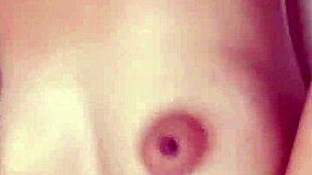 ella quiere que le deje el semen adentro