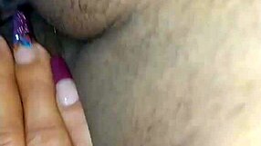 Rubia buena cinturón marrón disfruta polla del profesor en el tatame