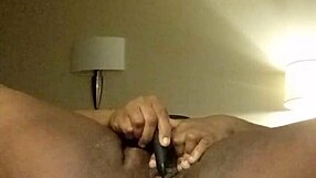 payshance squirts her fat pussy