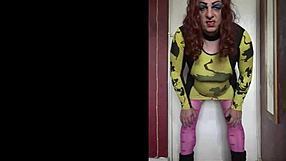 This Crossdressing Bisexual Cums Quickly