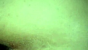 Jasmine en haar vriendje gaan los in homemade clip met heftige doggystyle