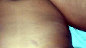 eating my side chick while she sucks me off