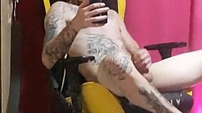 Vejam Meu Corpo Lisinho e Gostoso em POV