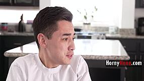 Ali mačeha potrebuje obrazno masko za svojo staro kožo?