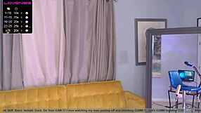 milf cams chatting live