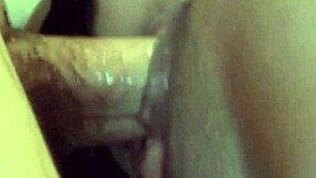 Young amateur girl in creampie scene