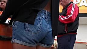 spying on that amazing culo at the super