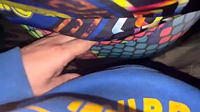 ela sentou na minha rola pilotando a moto e mostrou a buceta 😍 ficou muito excitada na academia treinando