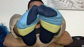 i love worshiping my master's nylon socks at the office