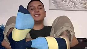 i love worshiping my master's nylon socks at the office