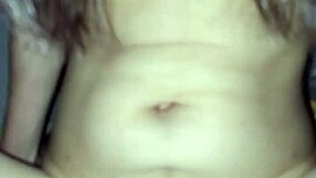 Nhe thoi gay cu anh discusses his experiences in a casual chat.