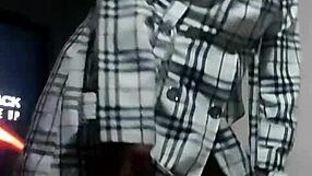 Milf Practices Intense Erotic Dance for Amateur Fun