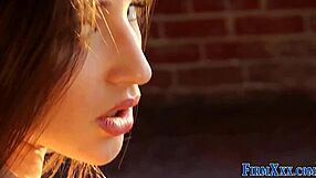 Geile babe krijgt kont geneukt en gezicht vol hete sperma