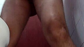 mi pene depilado gets sucked by a latina amateur in a casual gay encounter