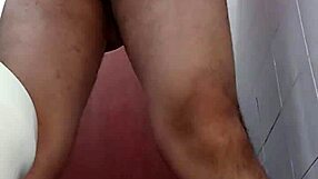 mi pene depilado gets sucked by a latina amateur in a casual gay encounter