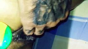 masturba-me e fode-me with anal and pussy fucking