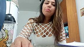 Vlog Sarah Rosa Atriz in Lingerie Shows Off Boobs in a Horny Amateur Scene