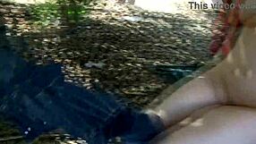 아마추어 커플이 야외에서 미친듯이 섹스 모험