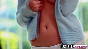 Babes Porcelaine and Ally Evans Explore Licking and Fucking