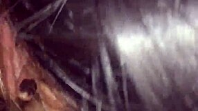 i see a sexy mature woman