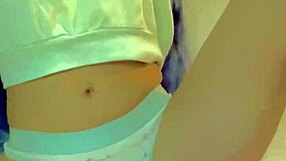 Hot Teen 18+ Plays Until She Cums