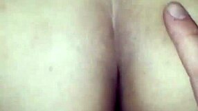 i enjoy morena riding with her tattooed body