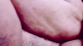 johannesburg queen masturbates and squirts
