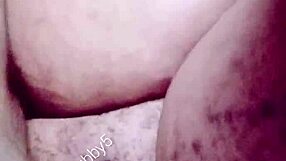 johannesburg queen masturbates and squirts