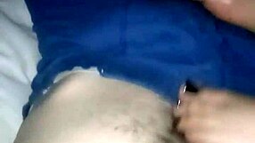 i give a lubed footjob before bed