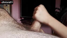 Mia Moglie Mi Fa una Pompa con Sexy Lipstick On