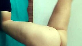 peguei empregada fazendo exercicio gostosa