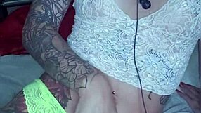 Oh man, i guided my punheta with tattooed blonde Rachell Miranda, it was so hot