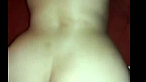 Mi esposa culona bends over in doggystyle