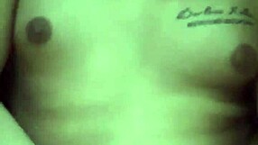 curva mea Babs e o shemale excitată nebună de joc dur 😈