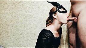 giving blowjob to favorite roommate in dorm 😘